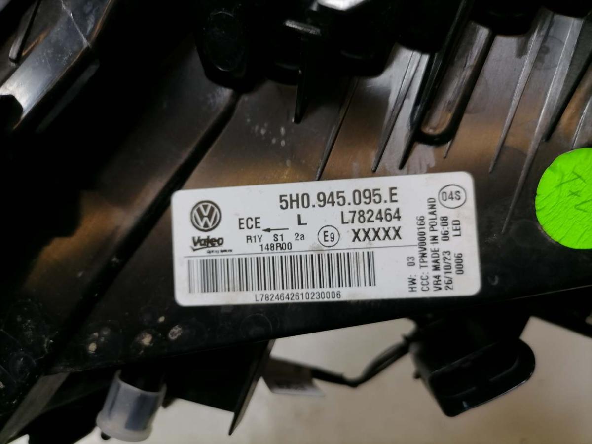 VW Golf 8 original R&uuml;cklicht R&uuml;ckleuchte Schlussleuchte links au&szlig;en Flie&szlig;heck Facelift Bj.2024